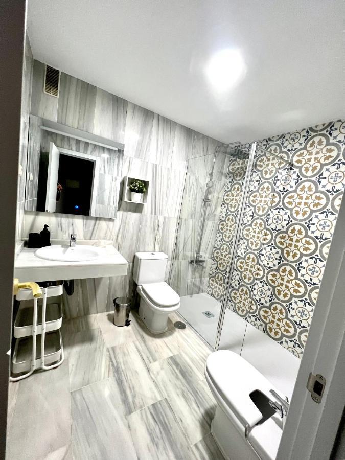 Puerto Deluxe Apartment Malaga Ngoại thất bức ảnh
